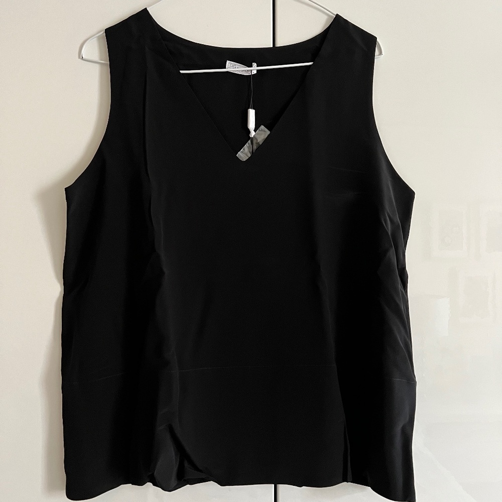 Double lined silk v neck tank